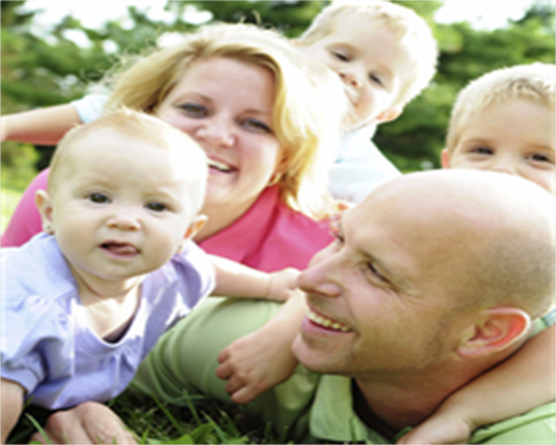 胃胀气饮食调理指南：酸奶与脱脂牛奶的选择
